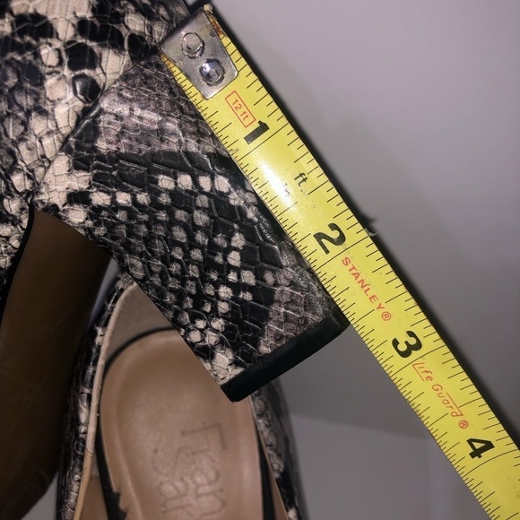 Franco Sarto Faux Snake Print Heels. Size 6M / Eur 36 - Picture 7 of 10